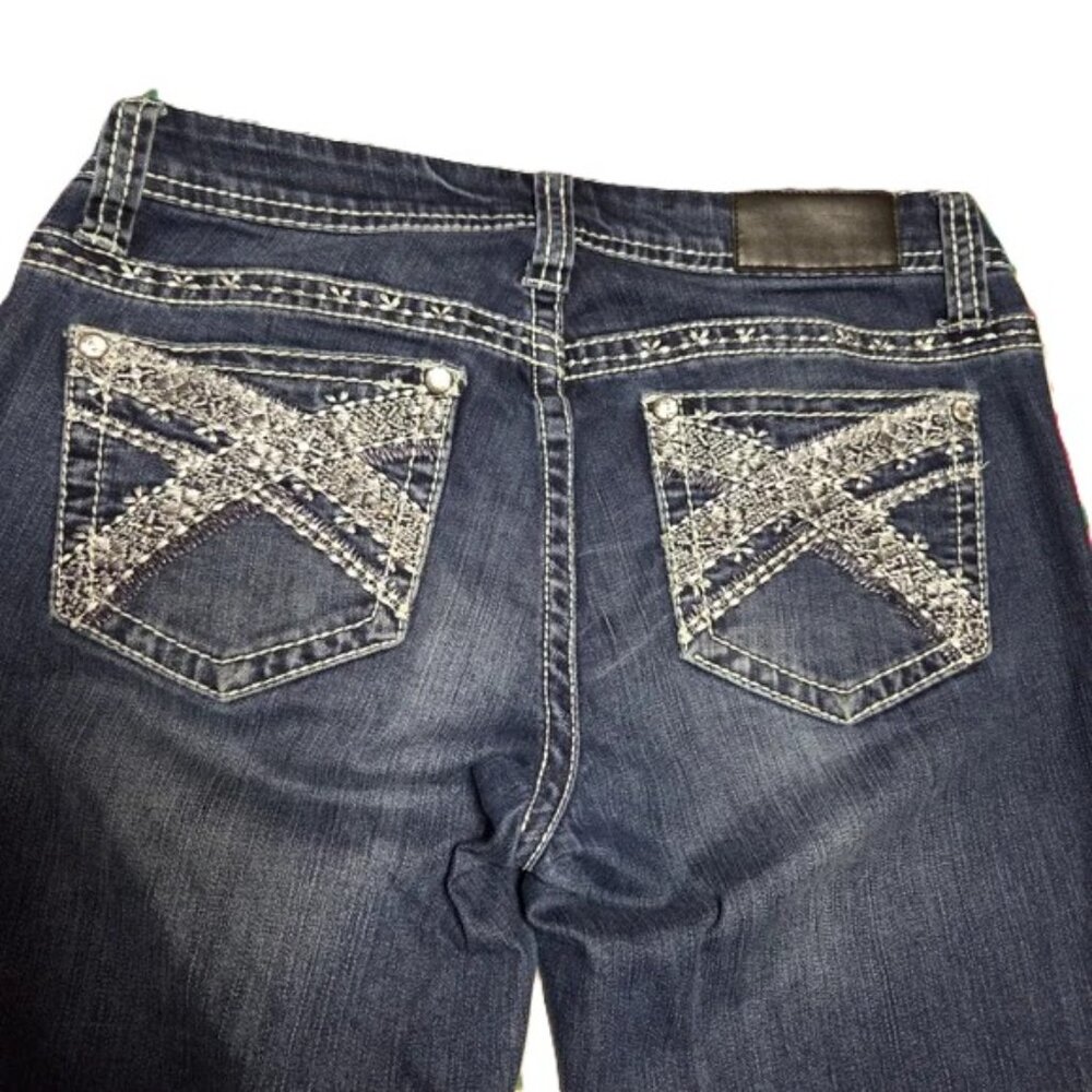 Shyanne Mid Rise Boot cut western jeans size 28